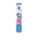 ORAL B TOOTH BRUSH PRO EXPERT EXTRA CLEAN MEDIUM